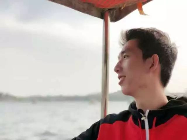 2411a5bfa206ab8d9cff7e48352ed7ac.jpg 陈禹嘉2.jpg