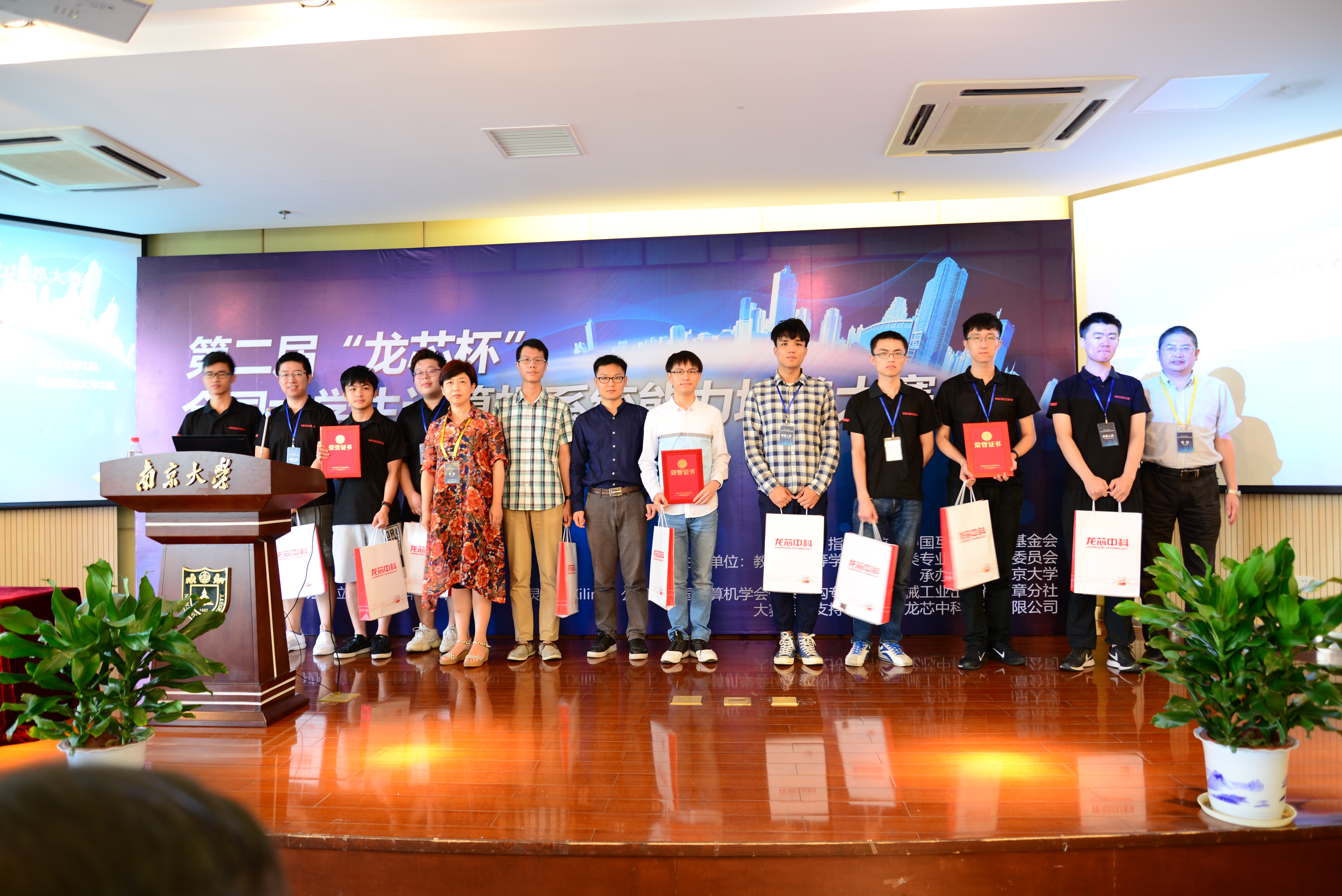 e8733fe3d2f9633319c4260841539bf1.jpg e8733fe3d2f9633319c4260841539bf1.jpg