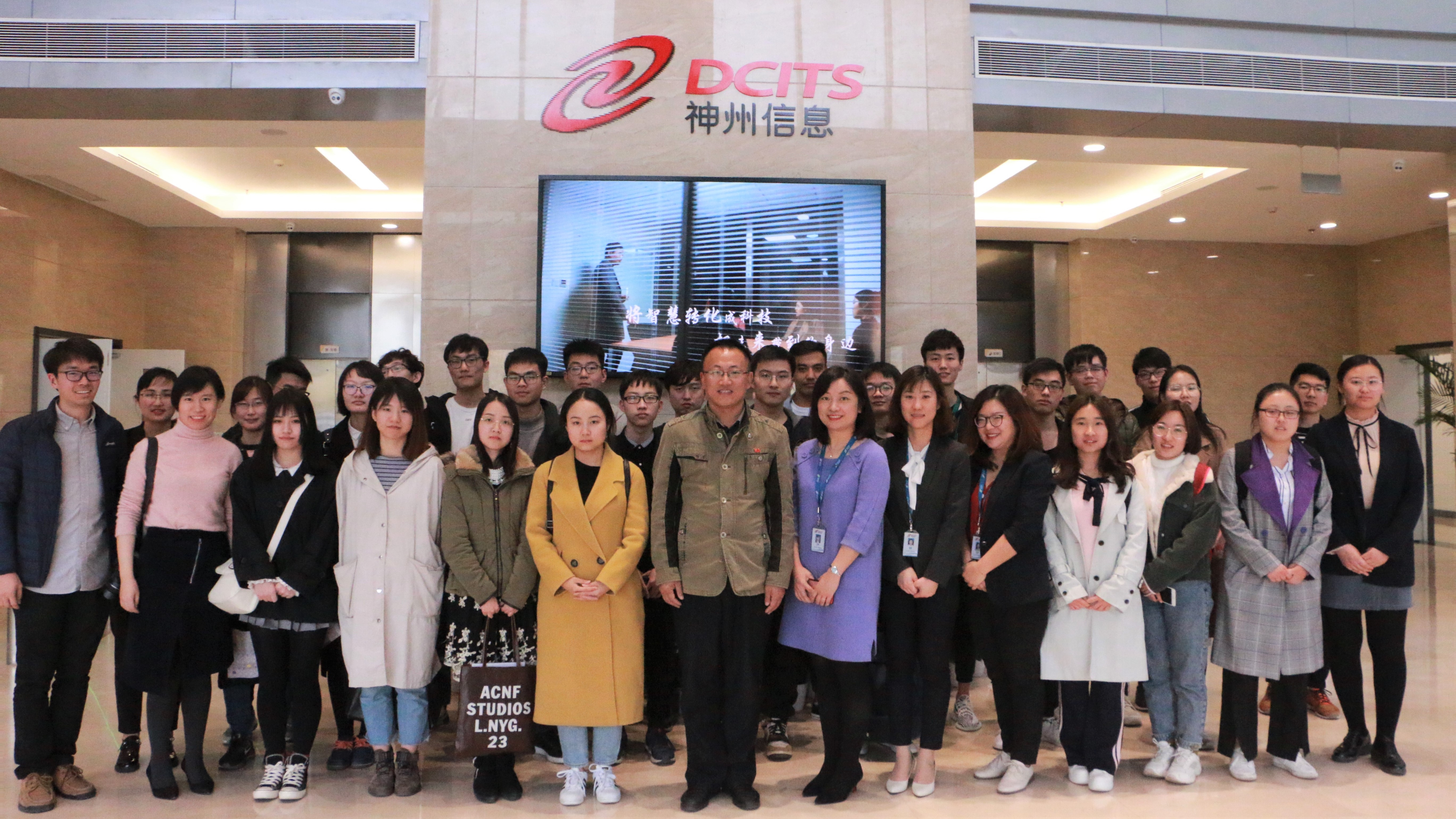 d41a42e4b2d5e0b52a4d34701646aa3e.jpg d41a42e4b2d5e0b52a4d34701646aa3e.jpg