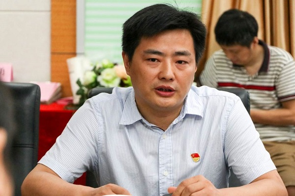 d6f33c03c1686f28c12b9905d749f2e2.jpg 组织部常务副部长黄武南.jpg